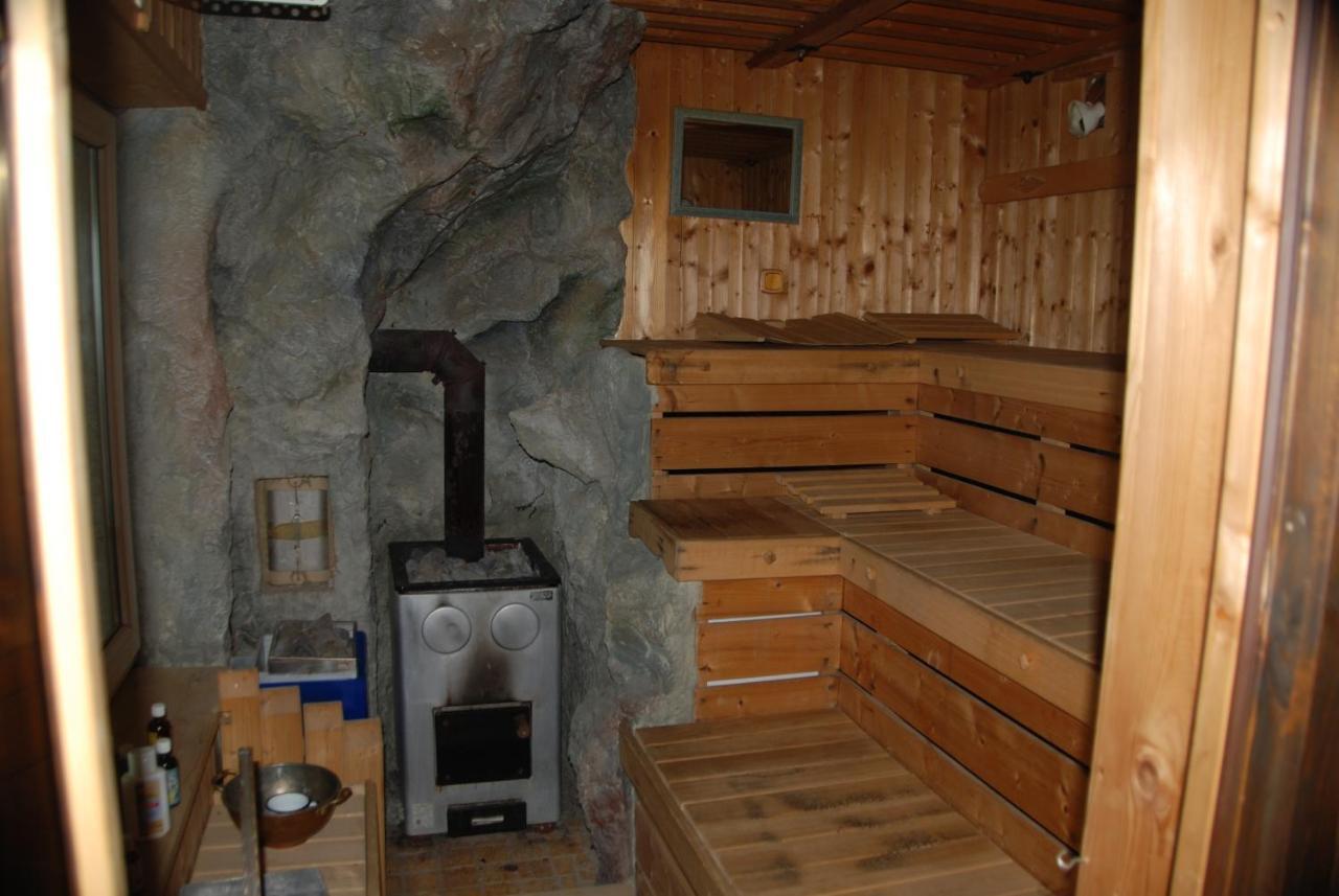 Naturpark-.Weinbergferienhaus كيتسك إيم زاوزال المظهر الخارجي الصورة